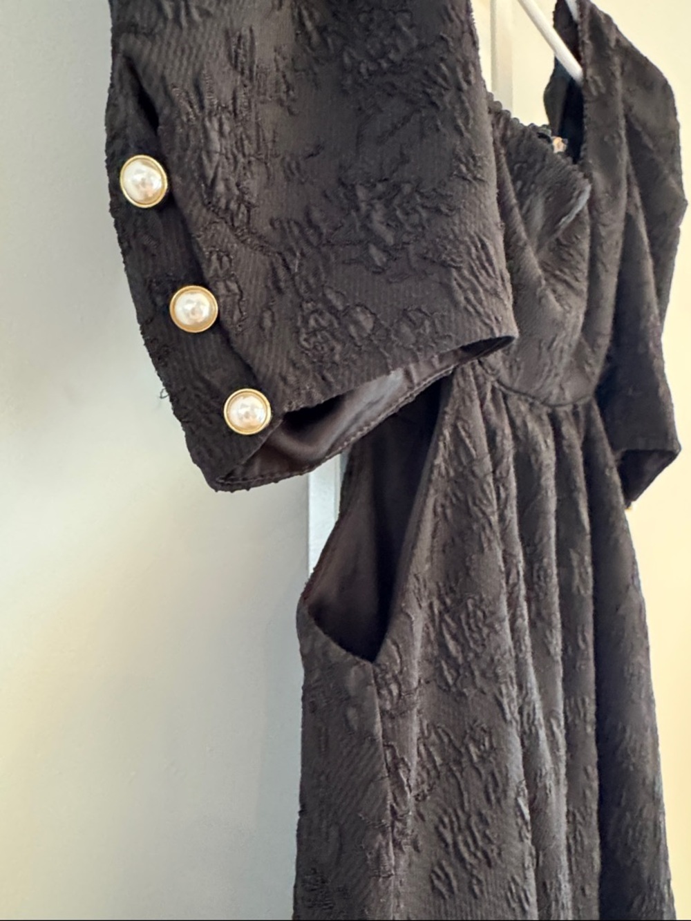 MAJORELLE Black Jacquard Puff Sleeve Dress NWT Small - Picture 3 of 5